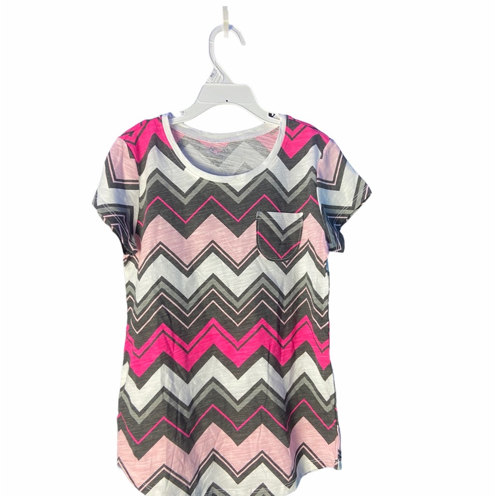 Arizona Pink, Grey, & White Chevron T Size L